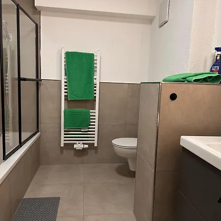 Apartment Hello *